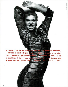 Animal_Watson_Vogue_Italia_July_August_1989_09.thumb.png.dd3aed39f8d768c48df77bbbb650d95c.png