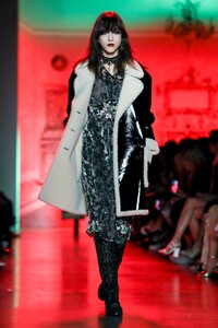 Anna-Sui-RTW-FW20-New-York-4979-1581356326.thumb.jpg.5734afe9008ce059f7867e5d3afe1f20.jpg