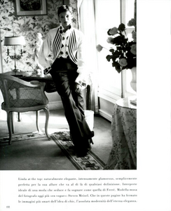 Attitude_Meisel_Vogue_Italia_July_1993_03.thumb.png.cdc69e909a8811f6034f386401673a69.png