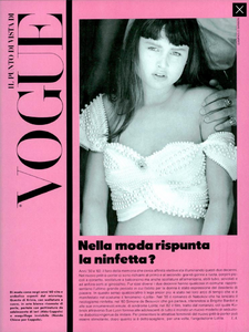 Barbieri_Vogue_Italia_March_1985_00.thumb.png.c2de40cfe8996e92ef6e7cf2420317b2.png