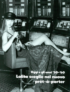 Barbieri_Vogue_Italia_March_1985_01.thumb.png.1f0c4246201df7c736f2868cbc7ce954.png