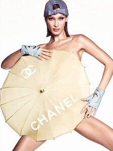 Bella-Hadid-Nude-covered-The-Fappening-Blog-8-768x1027.jpg