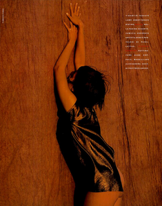 Bronzo_Ferri_Vogue_Italia_July_August_1989_08.thumb.png.75facd005aa221ab9b717eba7bd0546f.png