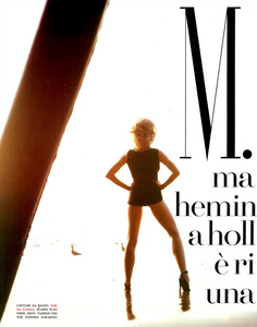 Comte_Vogue_Italia_January_1993_01.thumb.png.9932ecbe41432f579c31b1be49df930d.png