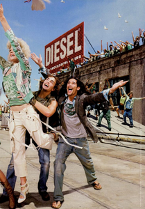 Constaine_Diesel_Spring_Summer_2005_02.thumb.png.8632a502c4a8217ab39bd3a5b21876d7.png