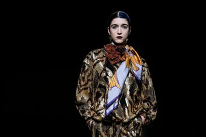 Dries-Van-Noten-RTW-FW20-Paris-0695-1582731432.thumb.jpg.fd1ab77a93da05587036d4836f2df01e.jpg