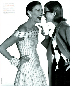 Faces_Meisel_Vogue_Italia_April_1992_08.thumb.png.8302af0fdcdb5b0953b58aa985421a8d.png