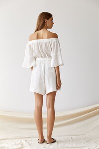 Friend_of_Audrey_18JS002WHT_Nico_Linen_Playsuit_back_900x1351.thumb.jpg.0c9533455ad44bc7d9096a7c6f8552b3.jpg