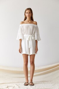 Friend_of_Audrey_18JS002WHT_Nico_Linen_Playsuit_full_900x1351.thumb.jpg.c5dfe2929bed98619ecfd4922fcf44bd.jpg