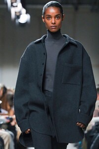 GAUCHERE-RTW-FW20-Paris-3712-1583240734.thumb.jpg.692dbde7f316ab21b0f4cf8c9f4b56ab.jpg