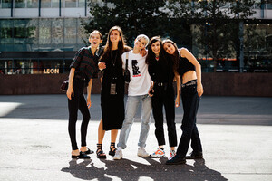 Julia-Merkelbach-Chai-Maximus-Maike-Inga-Cyrielle-Lalande-Rachel-Marx-MJJ_0548.thumb.jpg.424c6bd0c6ddee8d8cedf6fc92860dc4.jpg