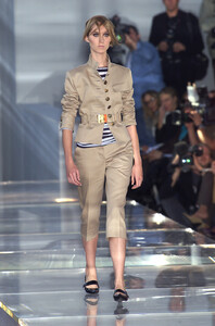 Louis-Vuitton-Spring-2001-035-Laura-McDaniel.thumb.jpg.3cbb46cb2a635879b1f31848418eb16b.jpg