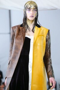 Marni-RTW-FW20-Milan-7783-1582299832.thumb.jpg.bfa8ea4764318c3f88d804e9eff6a9a1.jpg