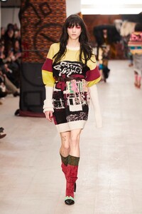 Matty-Bovan-RTW-FW20-London-1012-0.thumb.jpg.13e2ec73e25368766e5c0f6e1de1cd9e.jpg