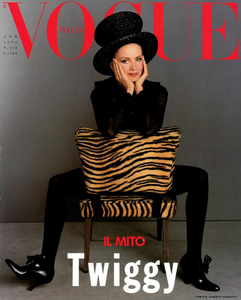 Meisel_Vogue_Italia_April_1993_Cover.thumb.png.72b0bdf96d9356d7351c5eda8794d441.png