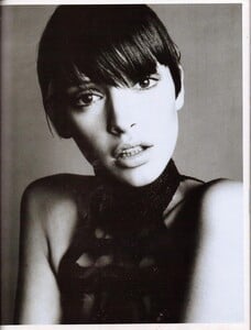Meisel_Vogue_Italia_January_1993_04.thumb.jpg.25527d86409e861cc202933faad8b84f.jpg