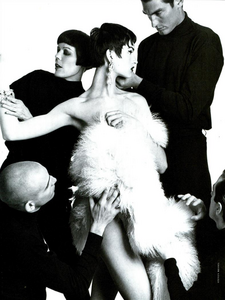 Meisel_Vogue_Italia_July_1991_11.thumb.png.5f4f90a95c50912d5963fed10ee5859e.png