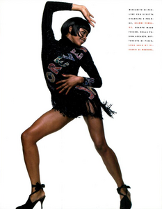 Meisel_Vogue_Italia_July_August_1989_04.thumb.png.150c1fbc0df8559d730c62828954b87b.png