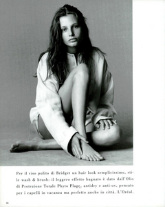 Meisel_Vogue_Italia_June_1993_05.thumb.png.39984199ac80dc0b5f18786549f95195.png