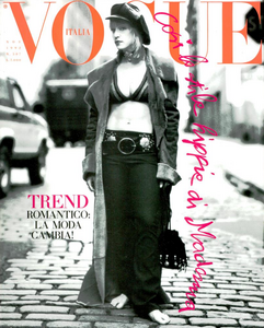 Meisel_Vogue_Italia_November_1992_Cover.thumb.png.38a8e1678a02eaed8799a614b13fcc0e.png