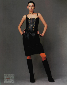 Meisel_Vogue_Italia_November_1993_04.thumb.png.5cdb1003a3be518690404af8a4bc5629.png