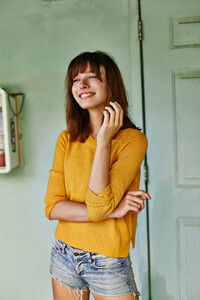 Melanie-Wilhelmina-07.thumb.jpg.b37679dd9ee5d14140567bd1d03b608f.jpg