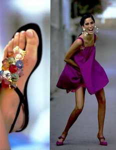 Micro_Idee_Glaviano_Vogue_Italia_June_1991_06.thumb.png.319e8b7961e3b8893581f4e8f5089fe7.png