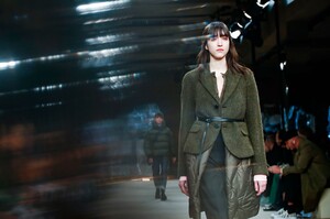 Neil-Barrett-Menswear-FW20-Milan-26646-1578763636.thumb.jpg.66f4daeefdf321195d30fb4b74621308.jpg