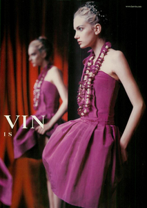 Roversi_Lanvin_Spring_Summer_2005_02.thumb.png.50a43256e0a4484ea220597624448ed0.png