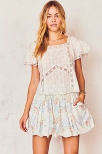 STEFFI-TOP-WHITE3.thumb.jpg.8049cf72e82f2ecae0e5e5b532a336ce.jpg