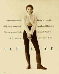 Semplice_Demarchelier_Vogue_Italia_September_1988_01.thumb.png.33171f922950c7b864bb4024aef48db4.png