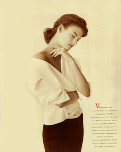 Semplice_Demarchelier_Vogue_Italia_September_1988_07.thumb.png.d91502cf939a1514d21e4f58b0c7a71e.png