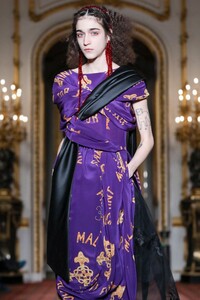 Simone-Rocha-RTW-FW20-London-9854-1581874545.thumb.jpg.4e0dd838e0db311a50ab227b6a7d5e3e.jpg