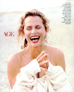 Snyder_Vogue_Italia_July_1993_02.thumb.png.fa56e42df787389818db0160271a40ad.png