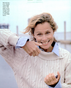 Snyder_Vogue_Italia_July_1993_06.thumb.png.875e613ff151776fcc172b3f63f2d82c.png