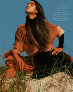 Soffi_Demarchelier_Vogue_Italia_September_1988_03.thumb.png.48560bb3ac8e8ad6dfd83edfad21d6b2.png