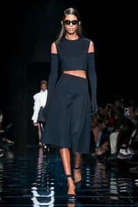 Sportmax-RTW-FW20-Milan-6901-1582289787.thumb.jpg.16229972da7015d483e5c6818b30d670.jpg