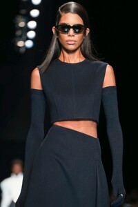 Sportmax-RTW-FW20-Milan-6908-1582289789.thumb.jpg.948f6309a208e63e242a40f3946957be.jpg
