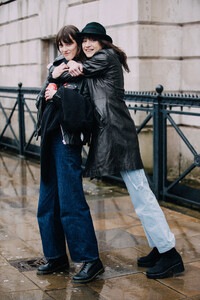 Stan-Stanislavova-Zso-Varju-MJJ_0422.thumb.jpg.15f6124d875aa7c409819d38d6e94cb4.jpg