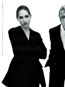 Strenesse_Group_Spring_Summer_1994_07.thumb.png.92d18895fc7b4c59b0f9a7afe0e428e2.png