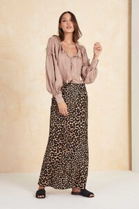 Tigerlily-Colca-Maxi-Skirt-Leopard_T393279_2.jpg