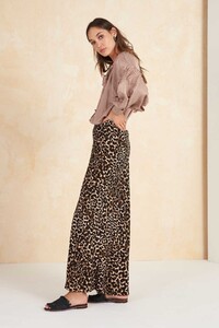 Tigerlily-Colca-Maxi-Skirt-Leopard_T393279_3.jpg