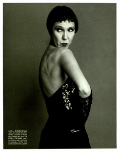 Tribute_to_Yves_Meisel_Vogue_Italia_March_1993_11.thumb.png.fac65c287fb87790c3869aa9ee97e199.png