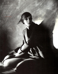 Vallhonrat_Vogue_Italia_July_August_1989_03.thumb.png.3d1a2d2f14f9271d77cc97ebefc9ab12.png