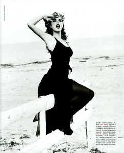 Western_von_Unwerth_Vogue_Italia_April_1992_08.thumb.png.0ec26af9d50e260ab48cc5dedf0dfd21.png