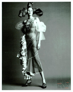 Wild_Meisel_Vogue_Italia_March_1993_08.thumb.png.0ad41d34d9eff2c434213243bc206869.png