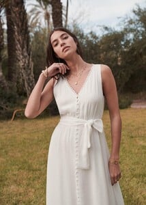 aglae-dress-ecru-yedottbifljw0gtl97rn.jpg