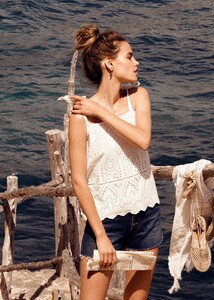 alina-top-off_white-ekn27e68o1wulinoamzl.jpg