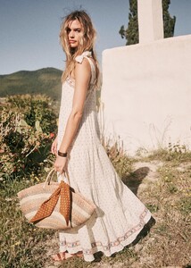 annie-dress-ecru_multico_embroidery-jdqybfqbghedecjoypko.jpg