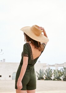 anny-jumpsuit-khaki-iiwtdfjb9acyw09ztgoa.jpg